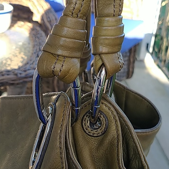☘️B. Makowsky Shoulder Bag. Olive Green Leather. - Picture 7 of 8